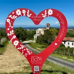 Fietsen door het wijngebied in Piemonte in Noord-Italië